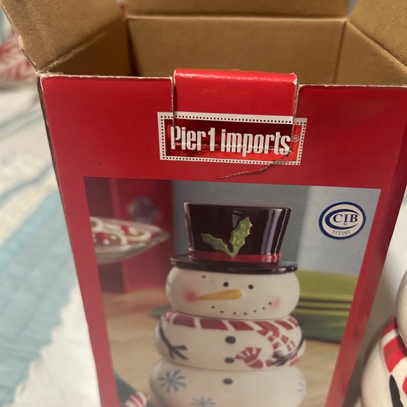 New in Box Pier 1 Imports snowman Measuring Cups - Picture 4 of 5